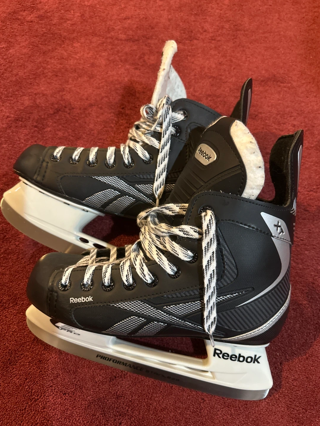Reebok Ice Skates Size 7
