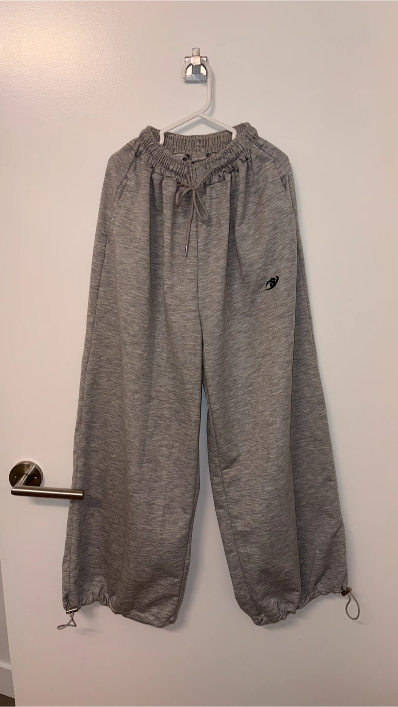 🩶 BRAND NEW Grey Wide Leg Sweatpants — XXS - photo 4