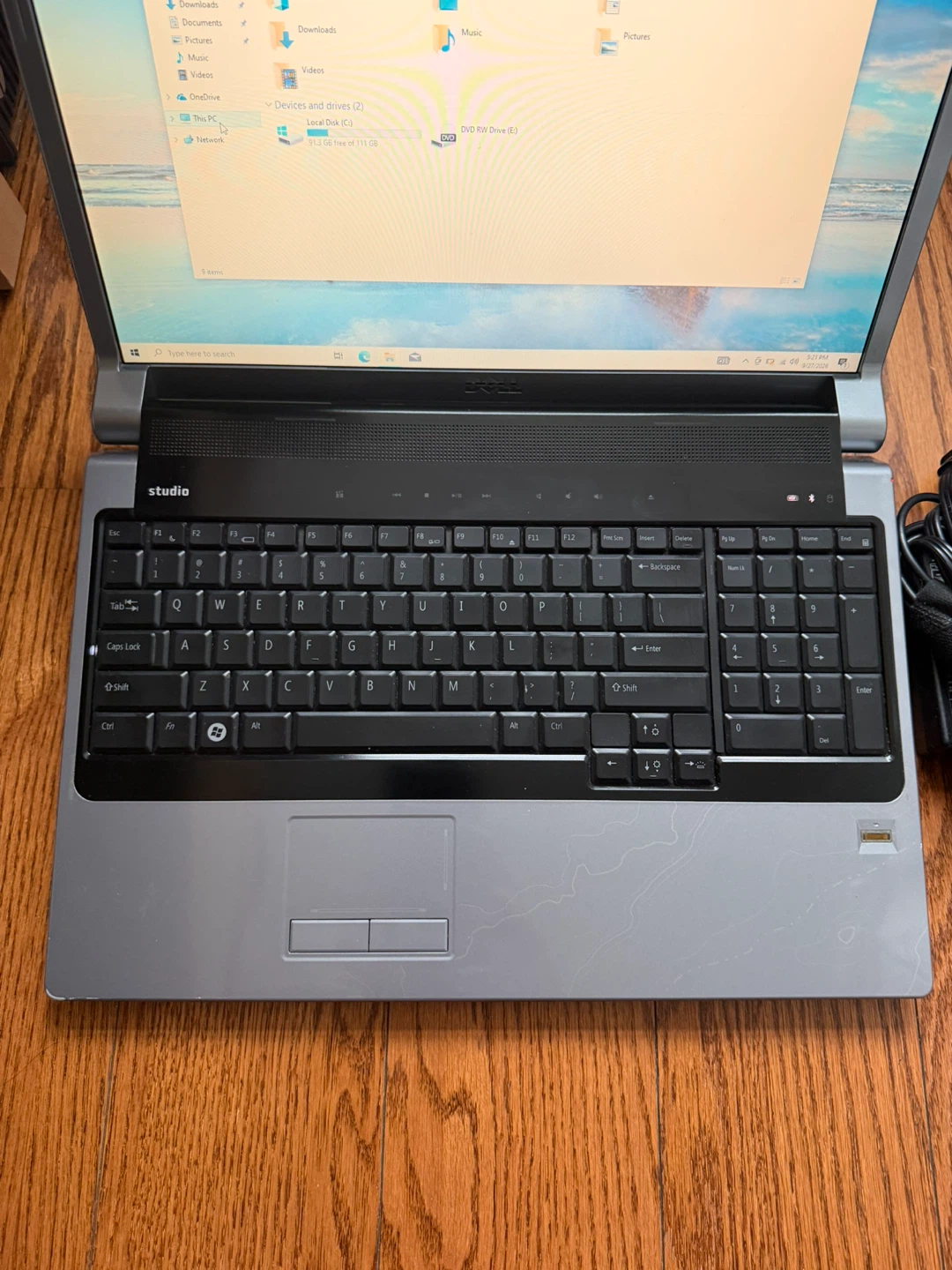 Dell Laptop 17 inch 4GB RAM 128GB Upgraded SSD Fully Functional - photo 4