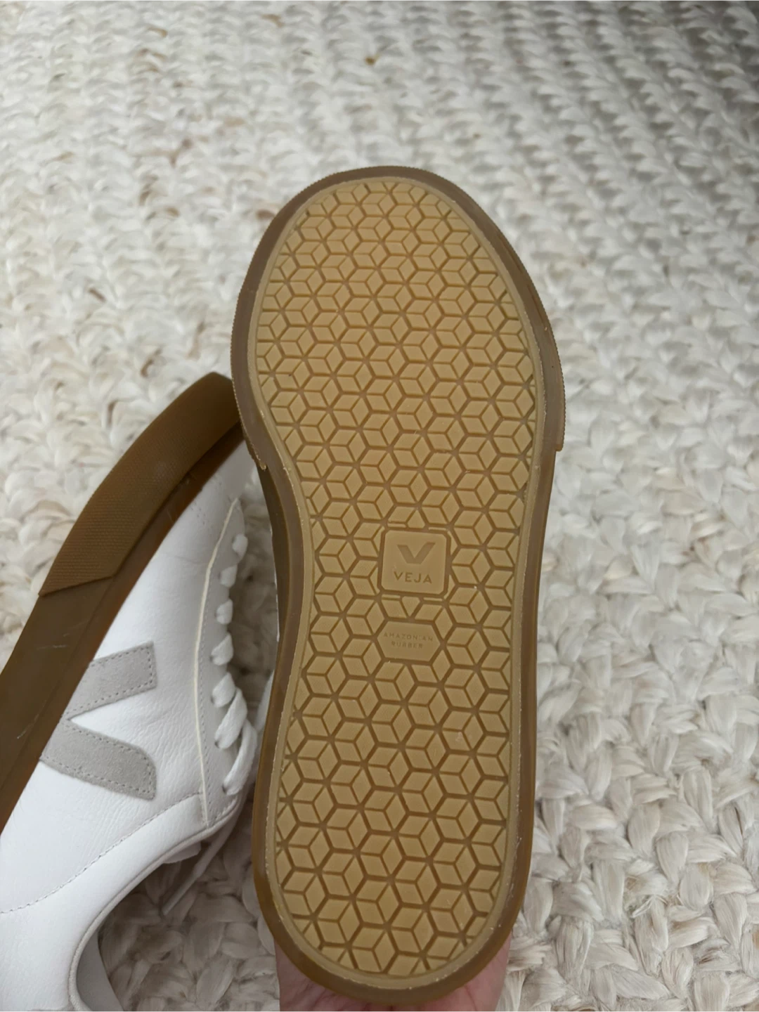 Veja White Sneakers - photo 4