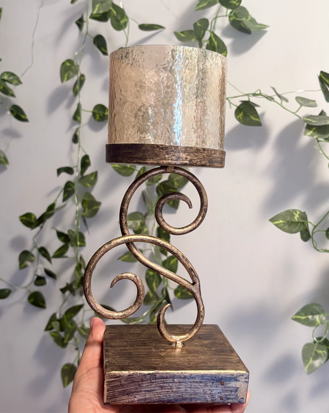 Decorative Gold Swirl Pillar Candle Holder