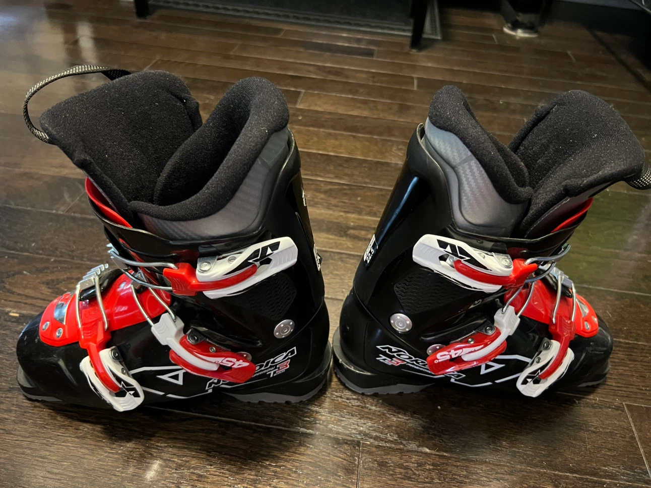 Nordica Team 3 Ski Boots Size 22.5 - photo 3
