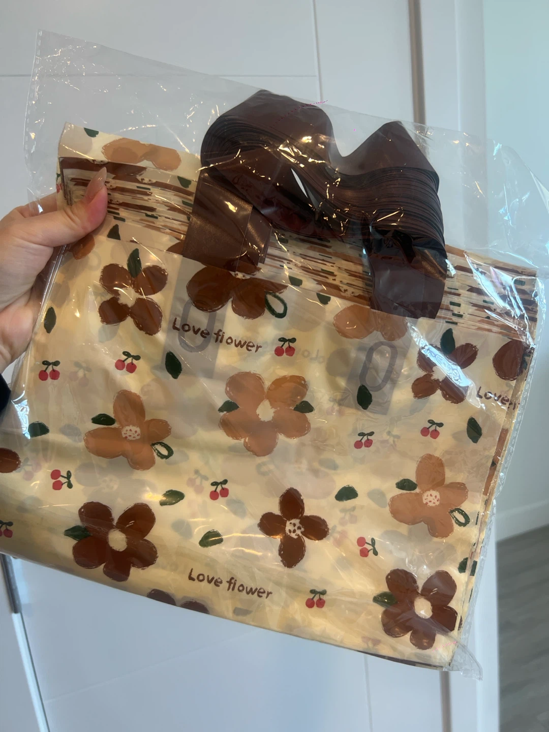 Love Flower Pattern Plastic Shopping Bags - photo 3