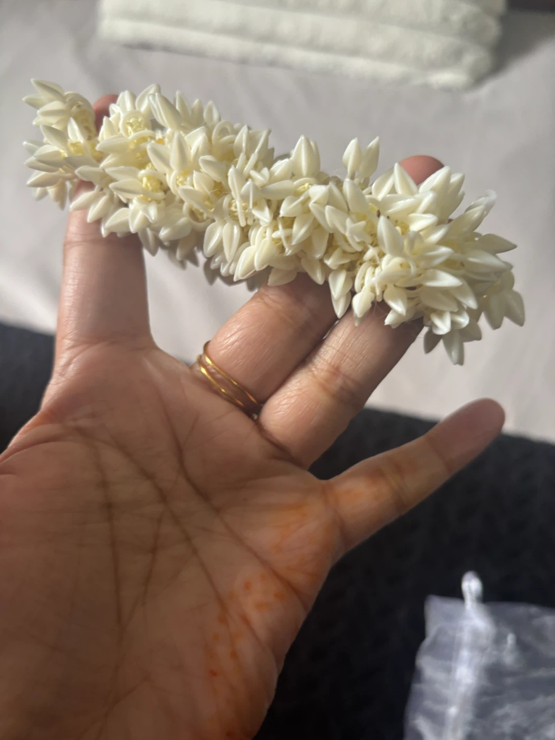 Artificial Jasmine Flower Hair Scrunchie - photo 3