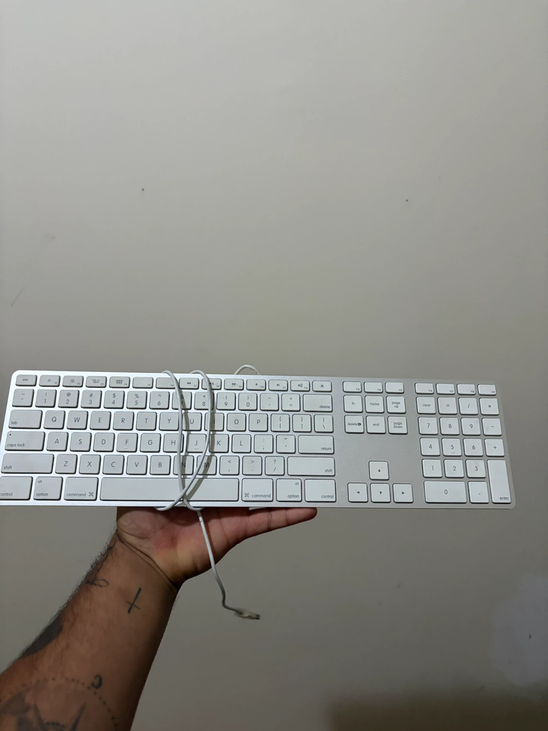 Apple Wired Keyboard with Numeric Keypad