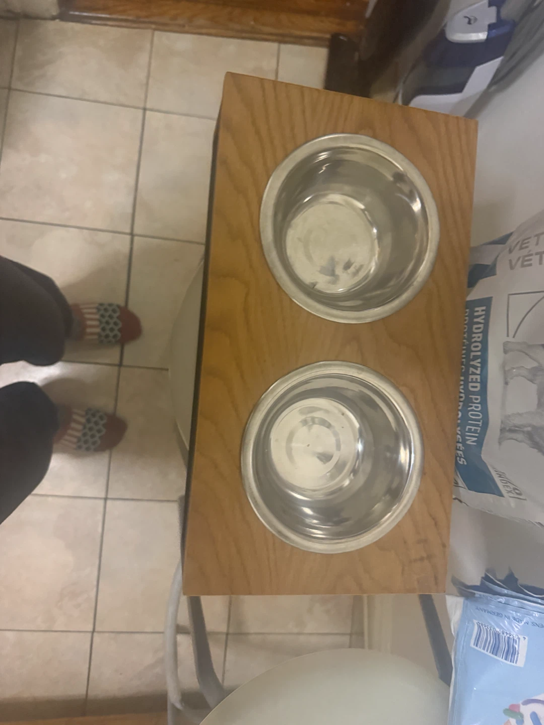 Raised Double Pet Feeder with Stainless Steel Bowls