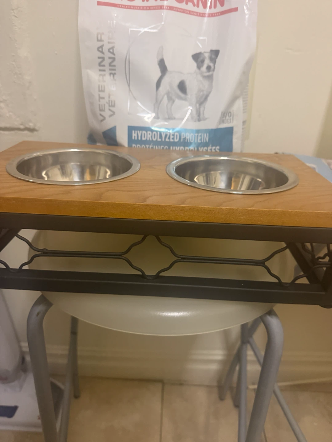 Raised Double Pet Feeder with Stainless Steel Bowls - photo 2