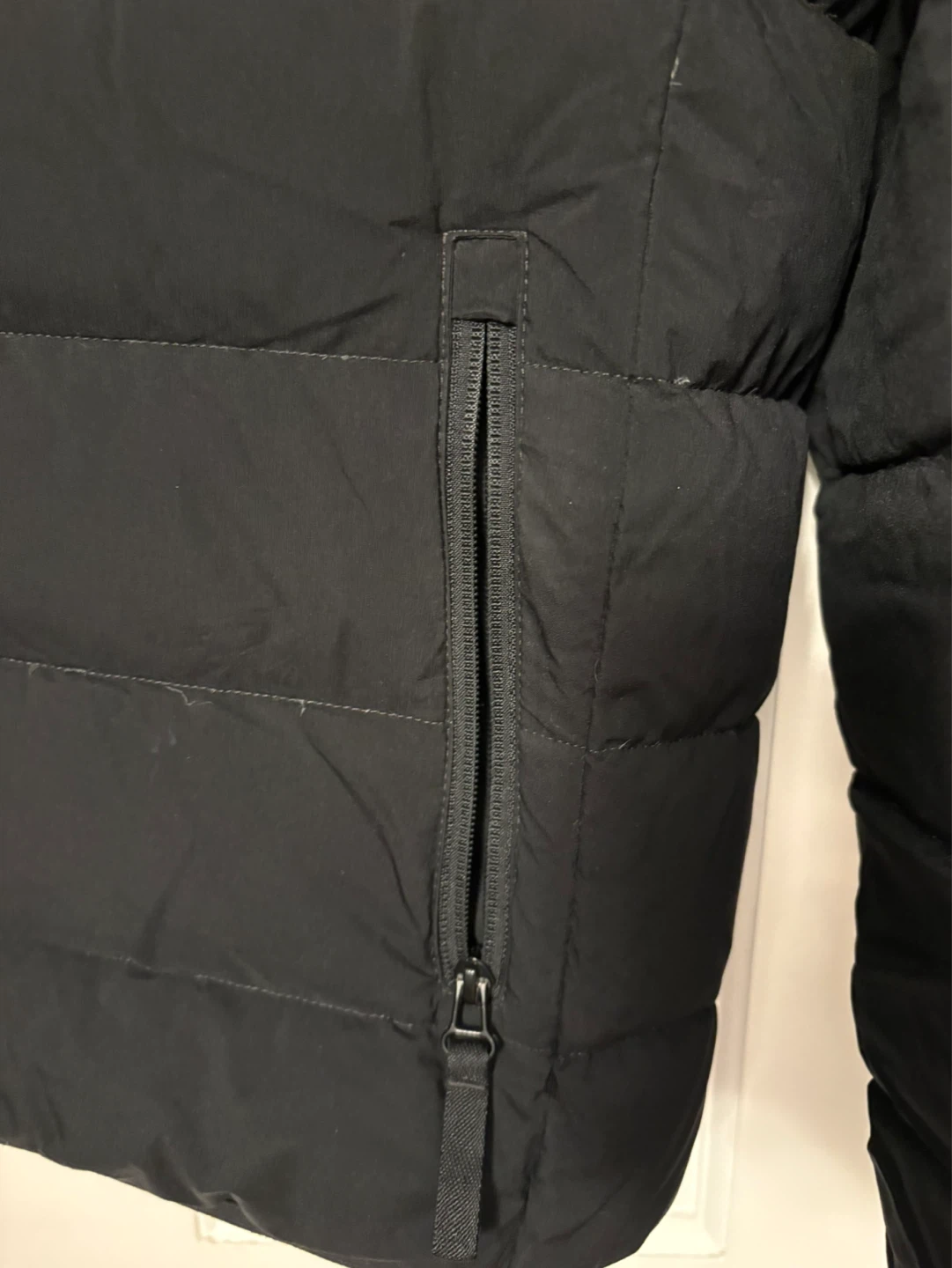 Black Hooded Down Jacket - photo 3