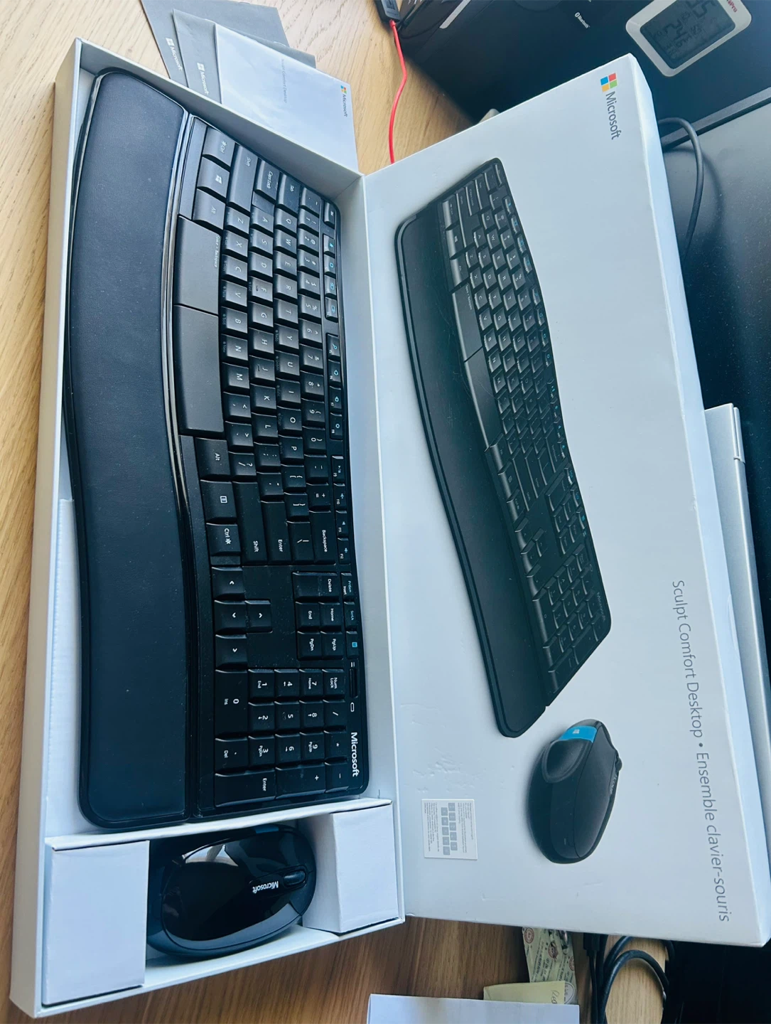 Microsoft Sculpt Comfort Desktop Wireless Keyboard and Mouse - photo 3