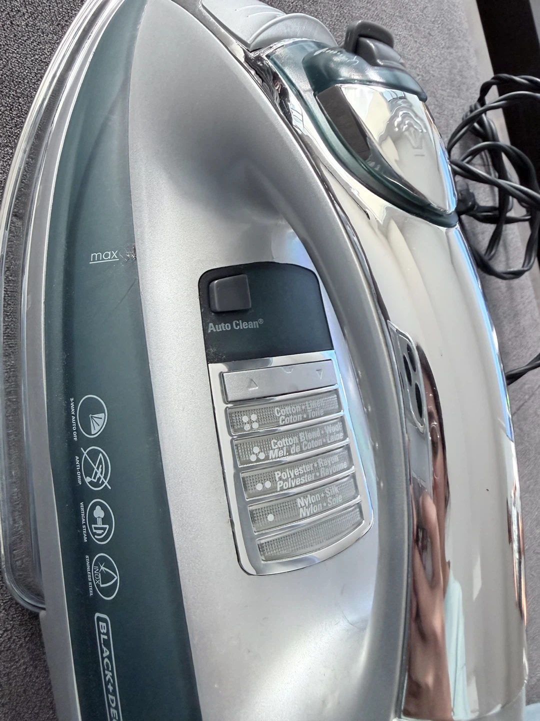 Black+Decker Steam Iron - photo 4