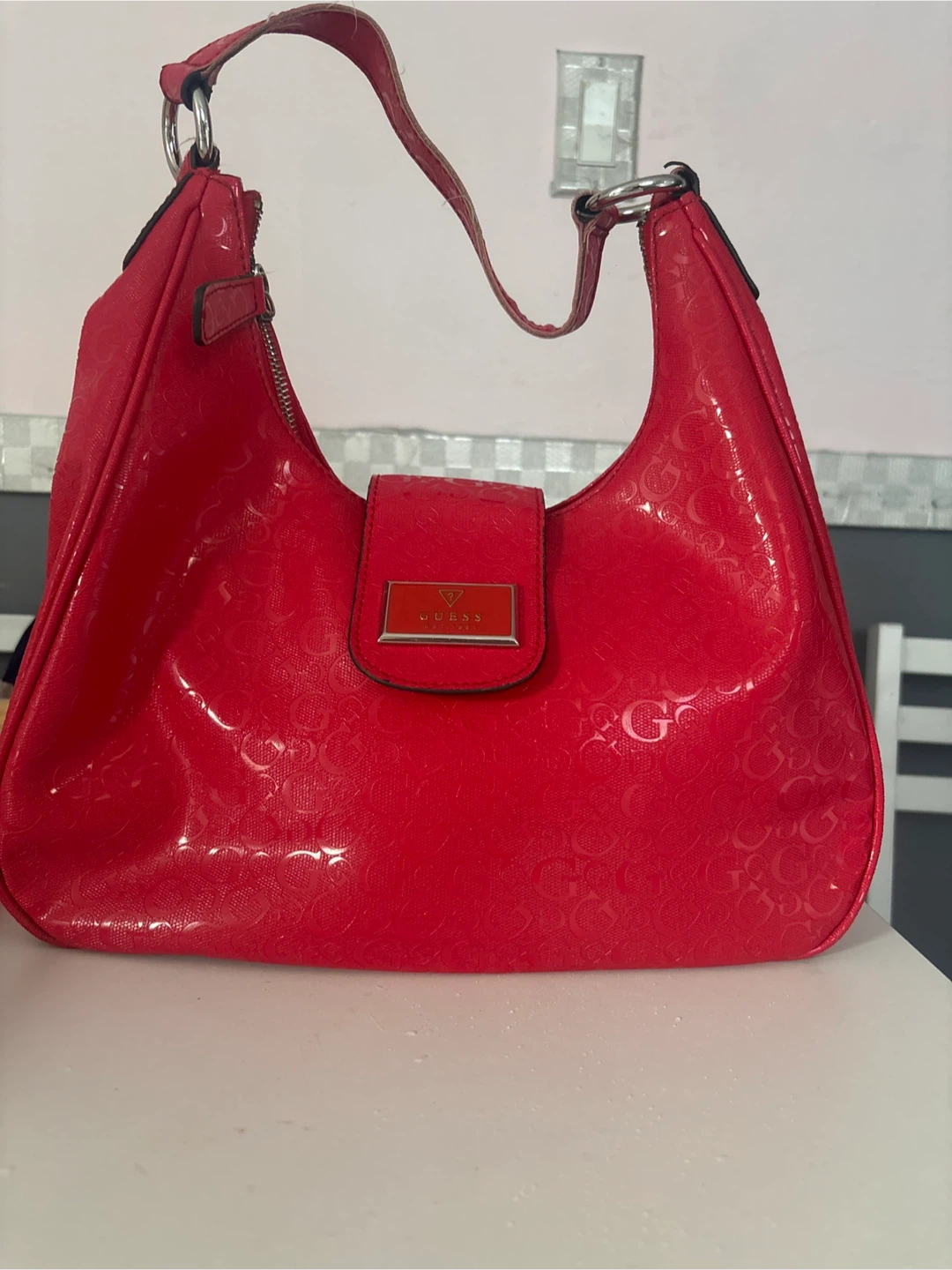 Guess Shoulder Bag