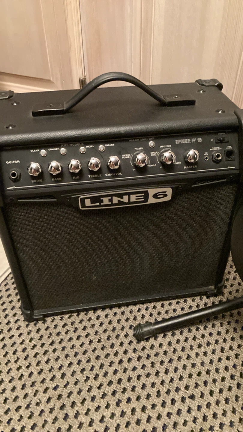 Aria SGT  Series Stratocaster & Line 6 Spider IV Guita - photo 2