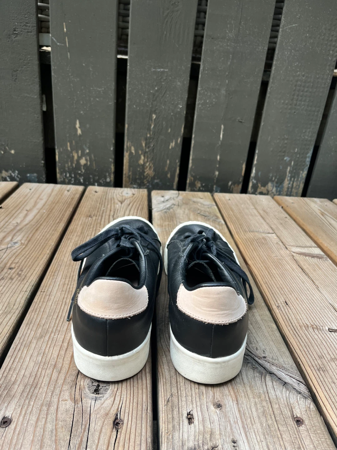 Black Adidas Classic Sneakers - photo 2