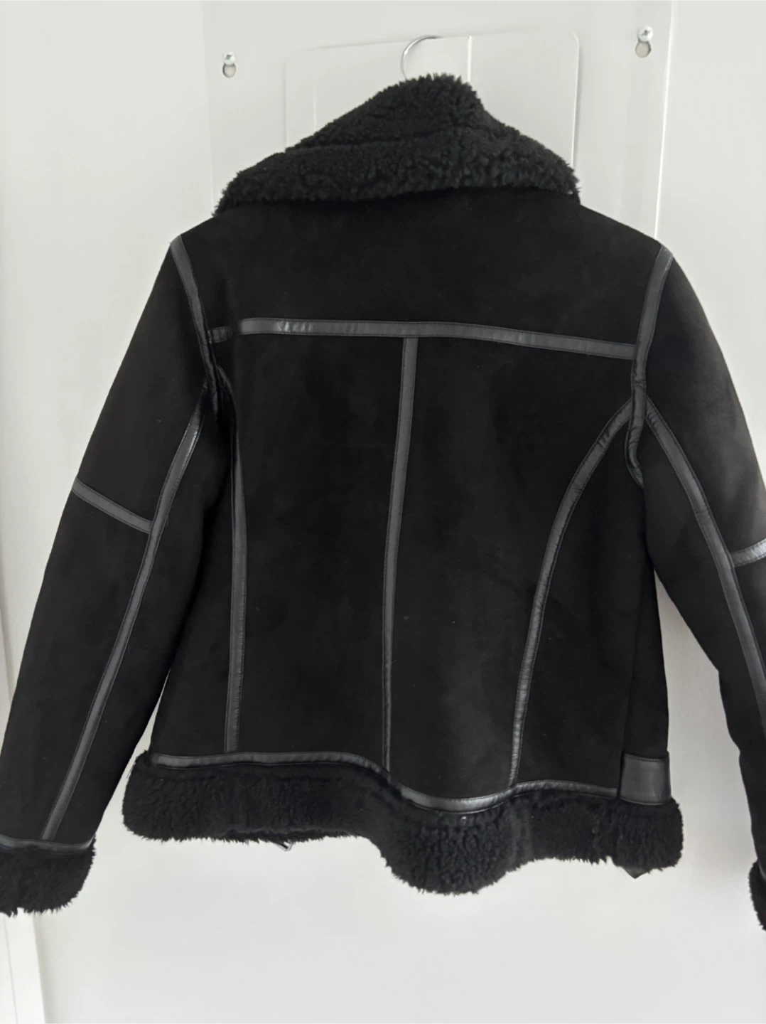 Zara black faux shearling moto jacket - photo 2