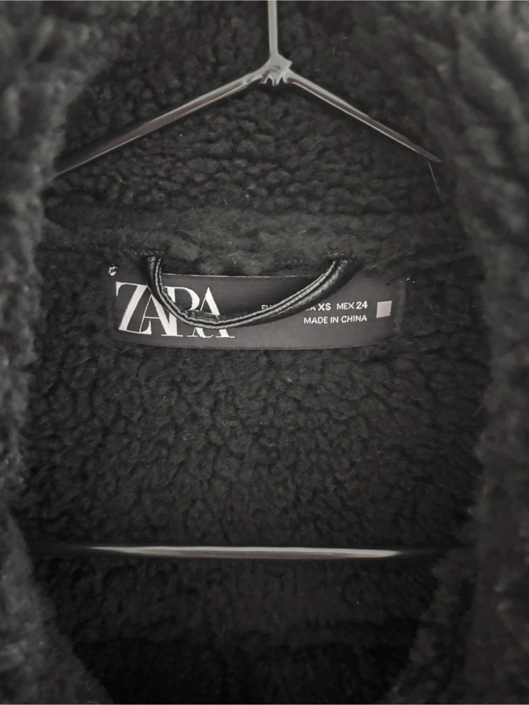 Zara black faux shearling moto jacket - photo 3