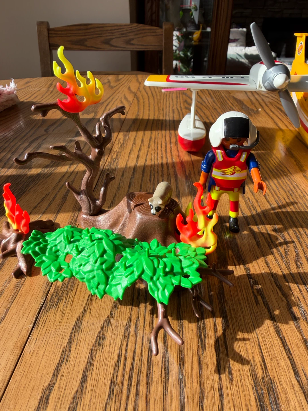 Playmobil Firefighter Seaplane Set 5560 - photo 2