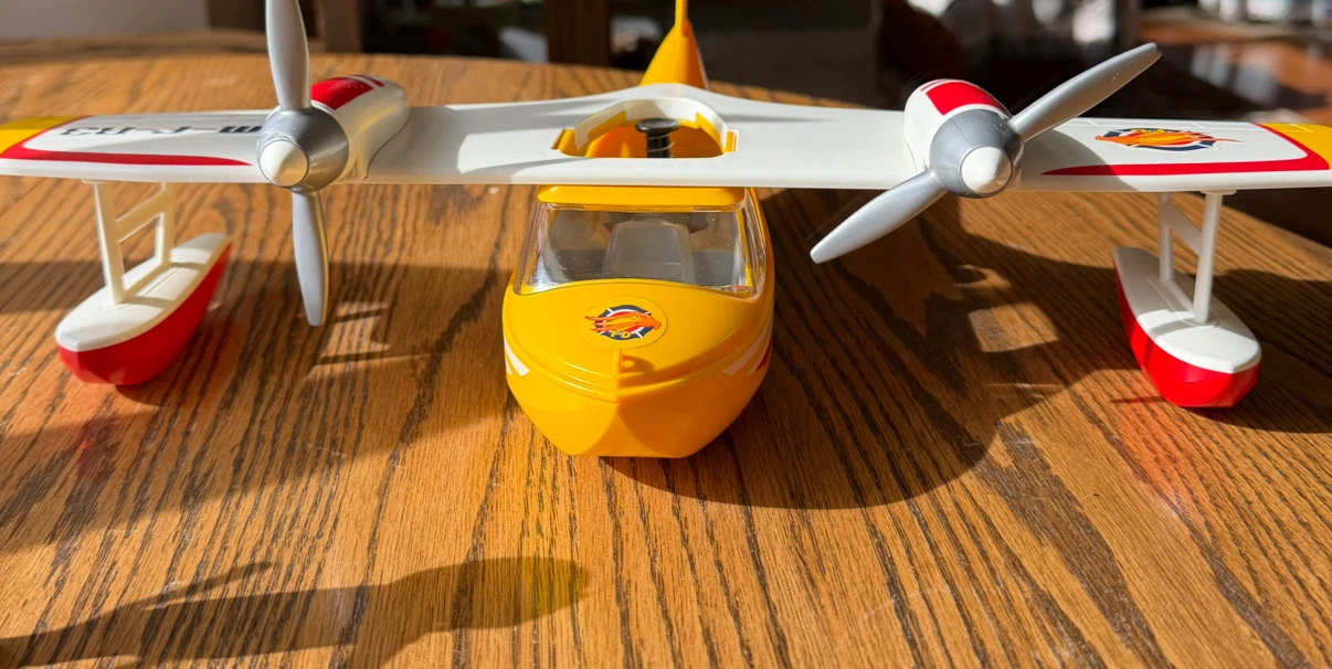 Playmobil Firefighter Seaplane Set 5560 - photo 5