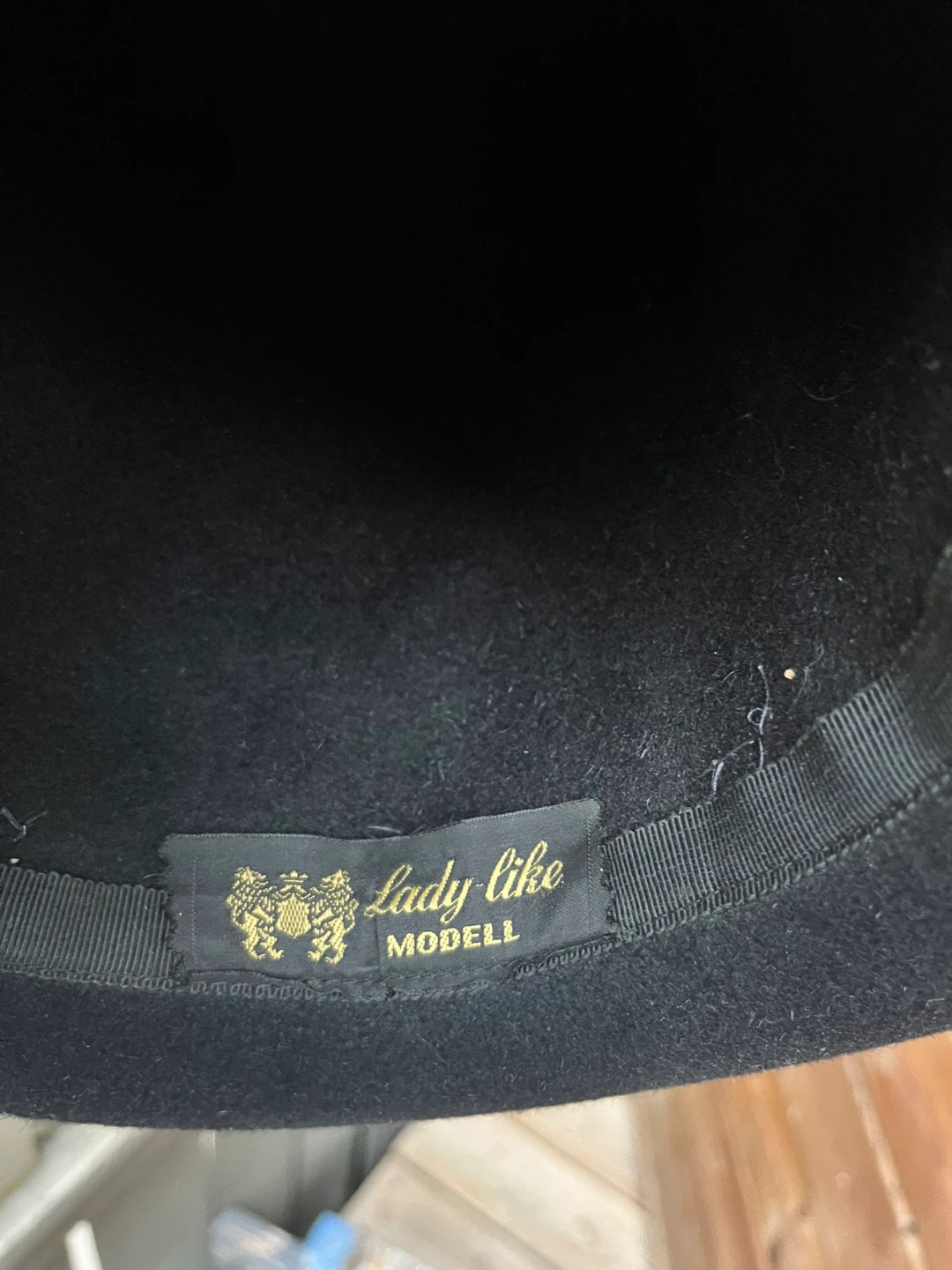 Black suede hat - photo 2