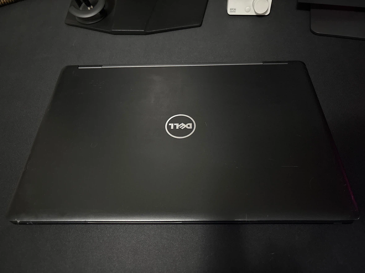 Dell Precision 3520 Xeon 16GB 1TB SSD IPS Win11 Pro - photo 2