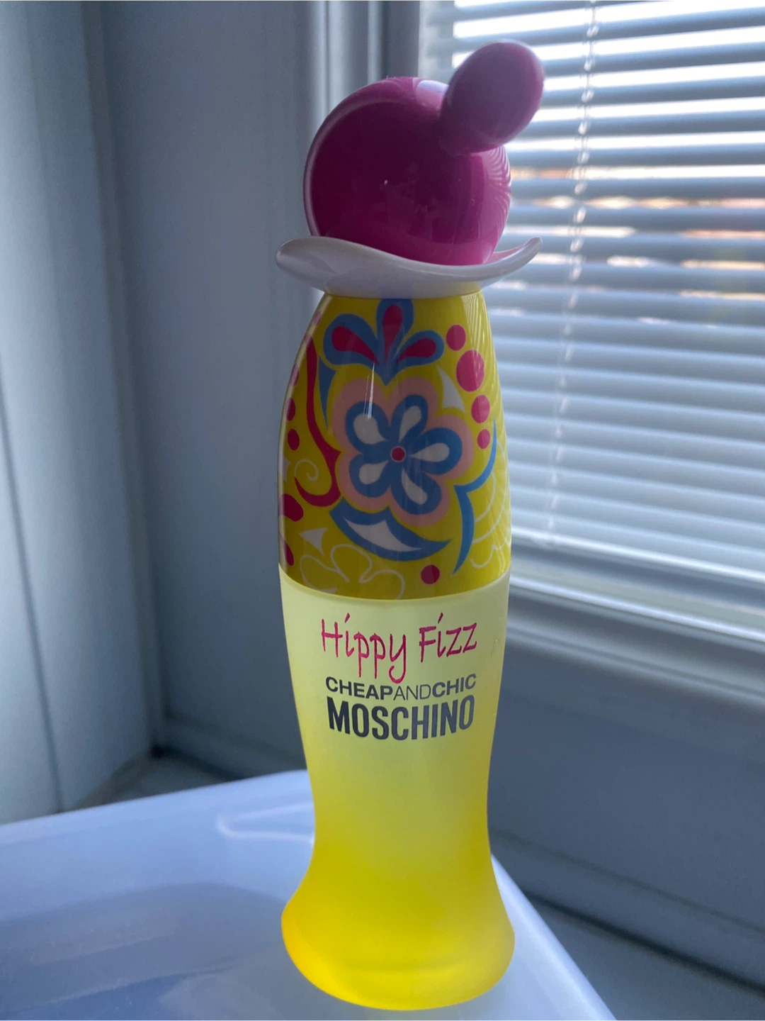 Moschino Cheap and Chic Hippy Fizz Eau de Toilette 50ml - photo 2