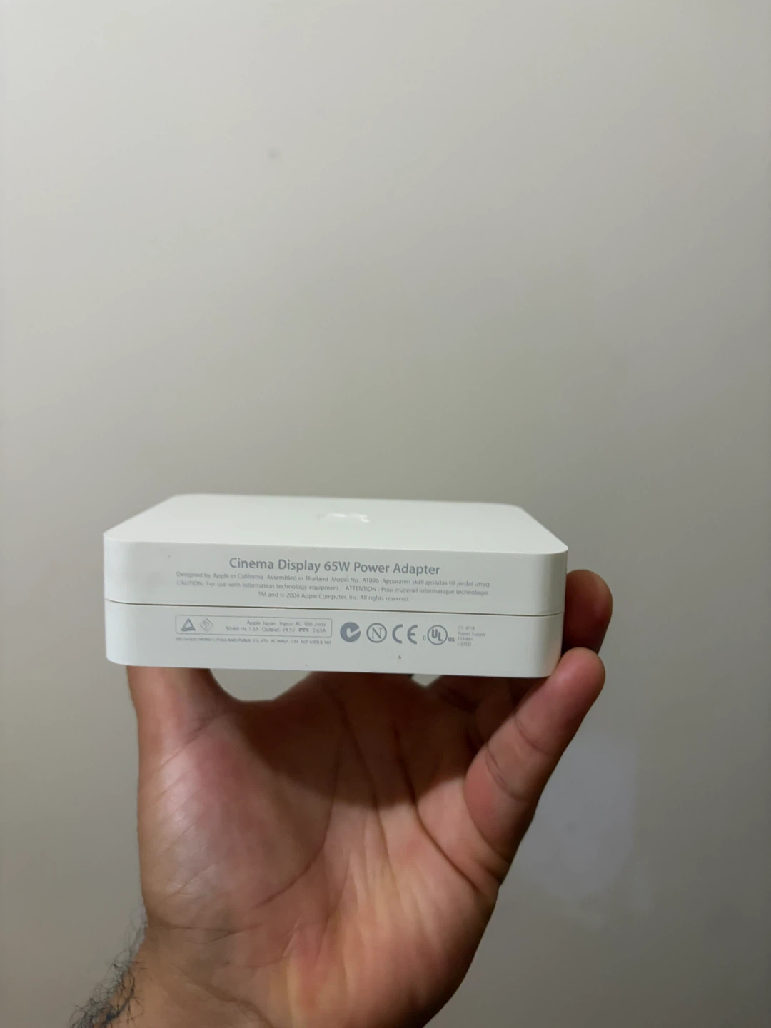 Apple Cinema Display 65W Power Adapter A1096 - photo 2