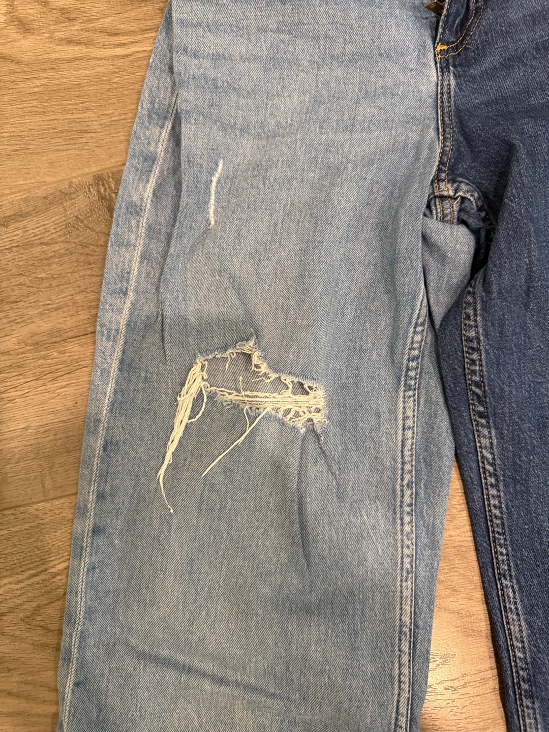 H&M two-tone wide leg jeans size girls 10-11A - photo 3