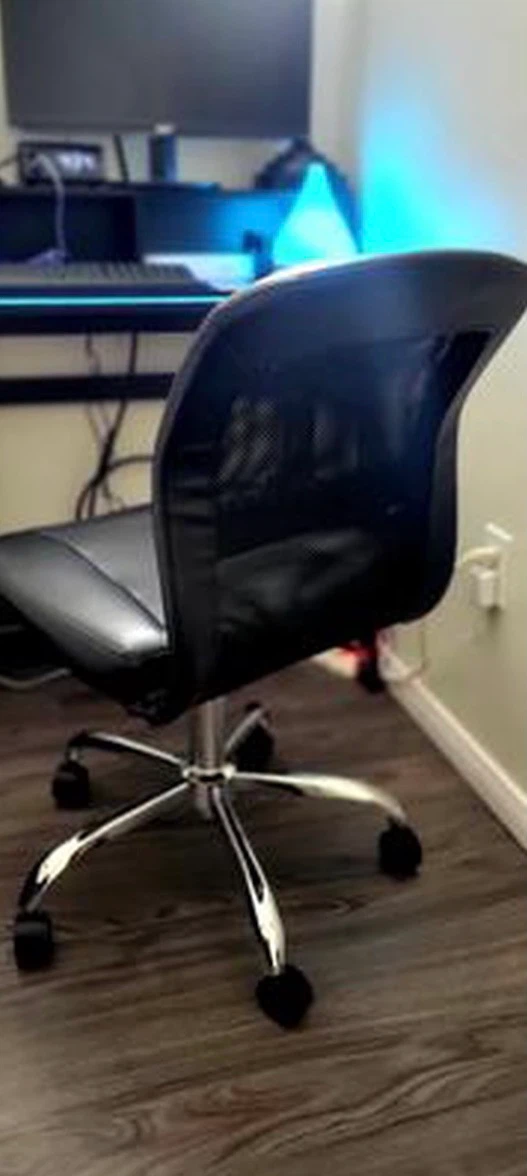 Black mesh office chair - photo 2