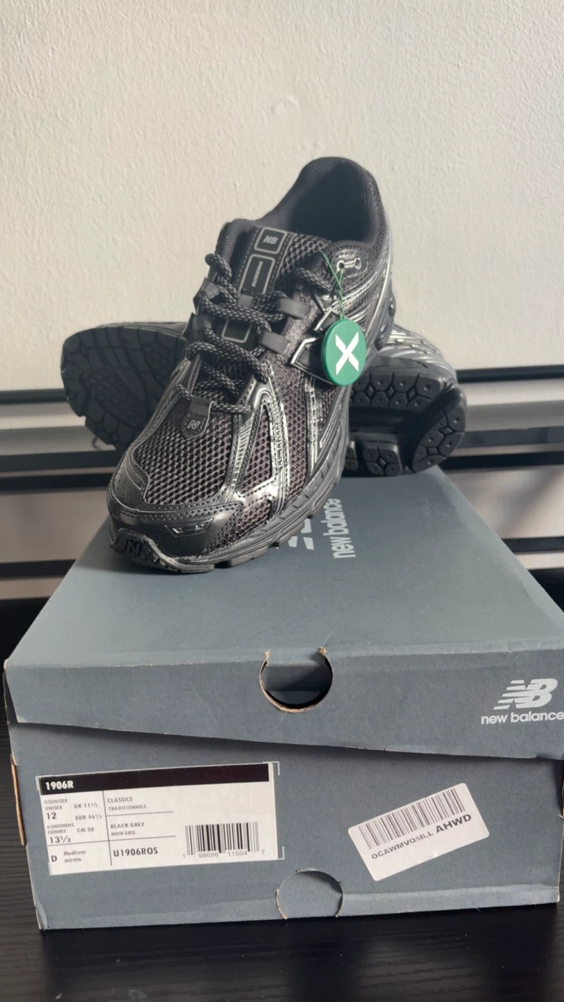 New Balance 1906R Black Grey Sneakers Size 12 - photo 2