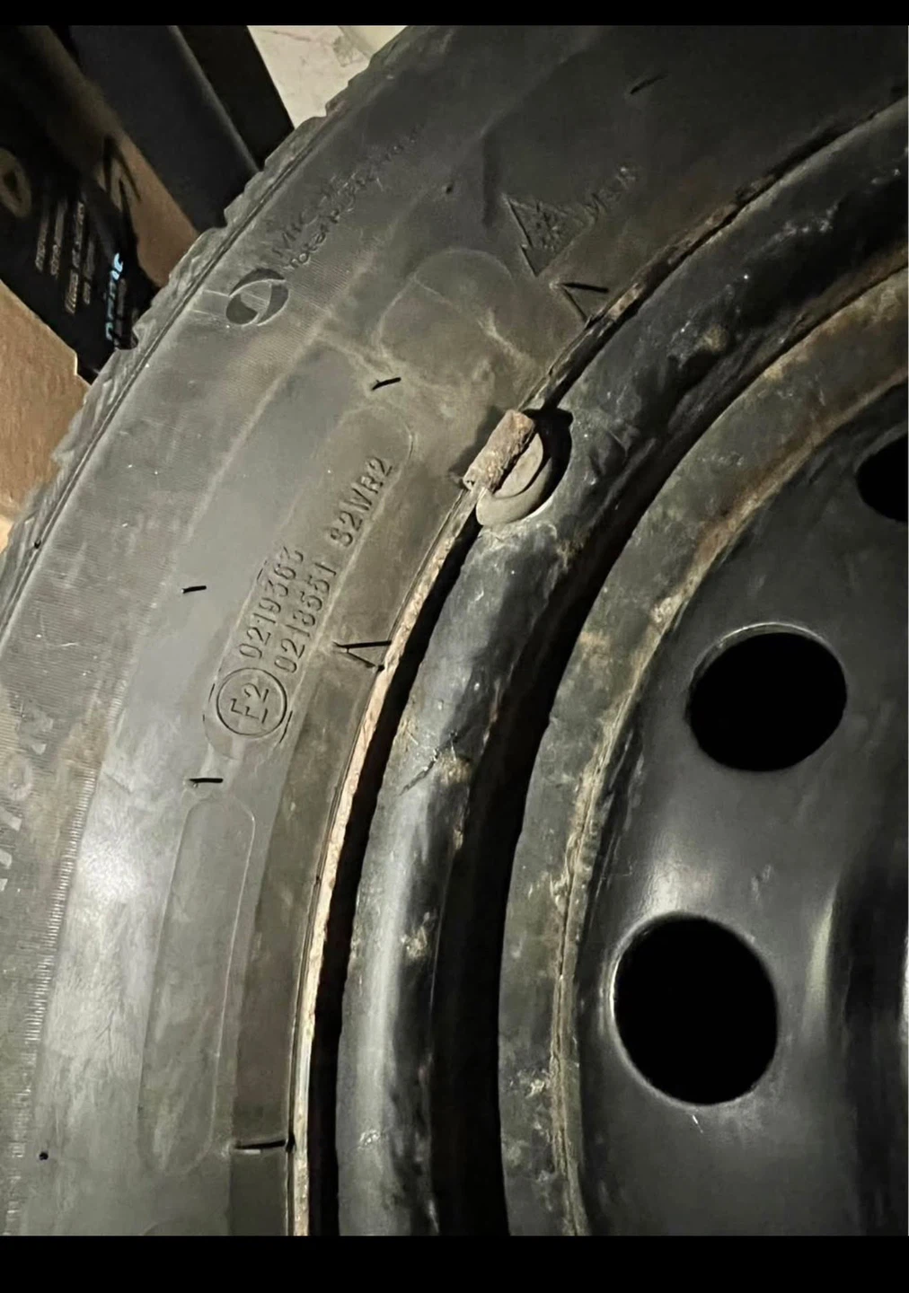 Michelin 195/65R15 Tires with Steel Rims - photo 4