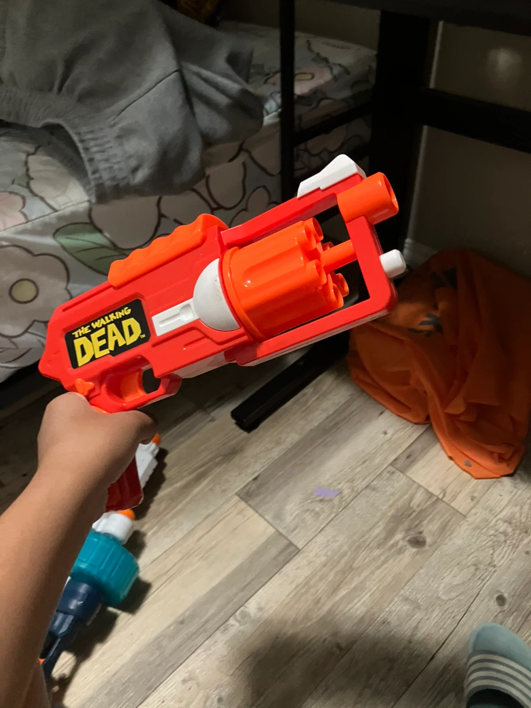 X-Shot and The Walking Dead Foam Dart Blasters - photo 3