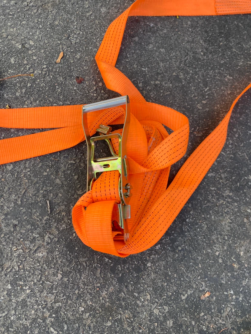 Heavy-duty ratchet straps
