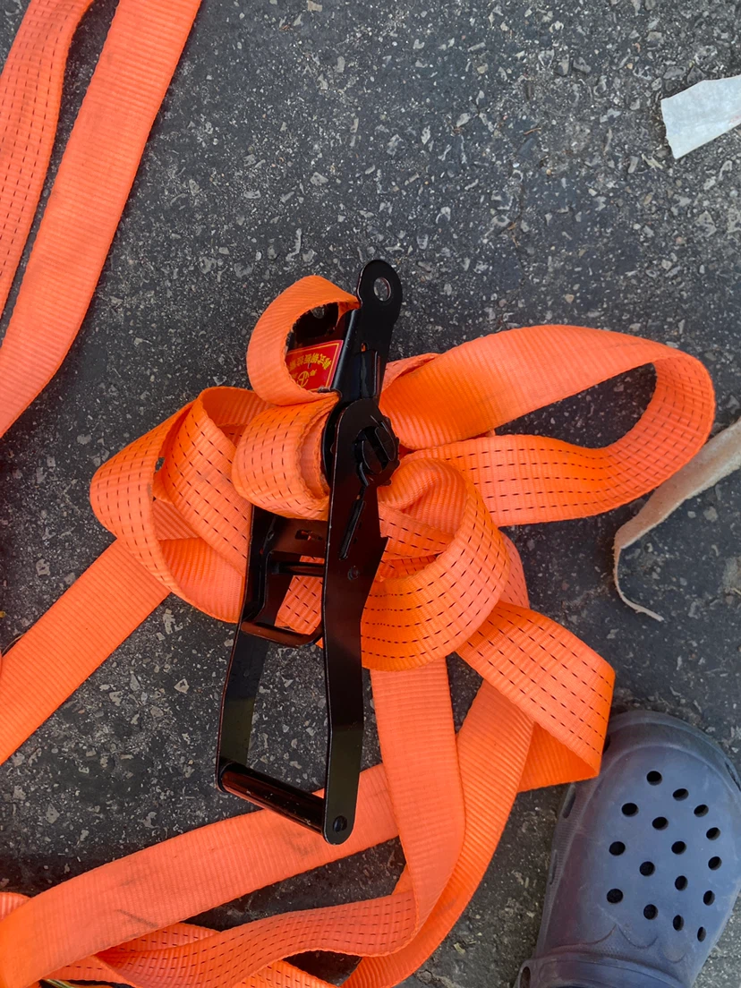 Heavy-duty ratchet straps - photo 2