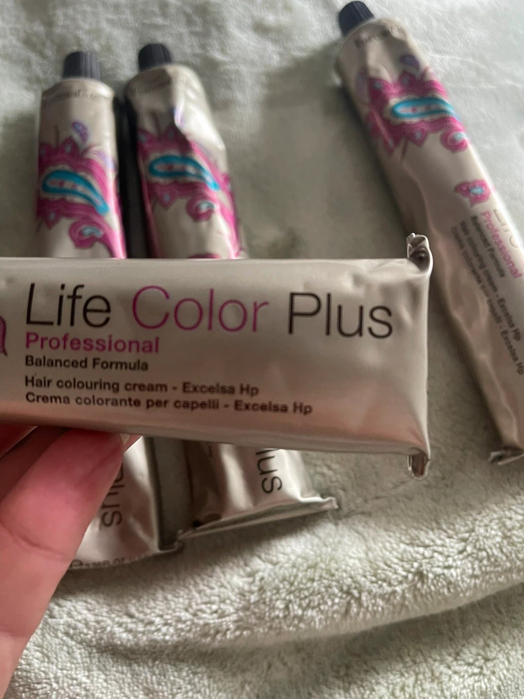 FarmaVita Life Color Plus Hair Colouring Cream - photo 3