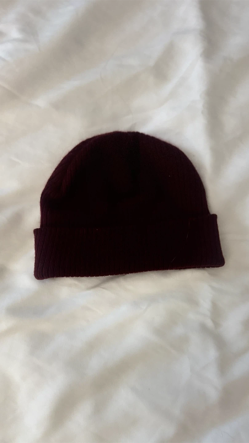 Burgundy Ribbed Knit Beanie - photo 3