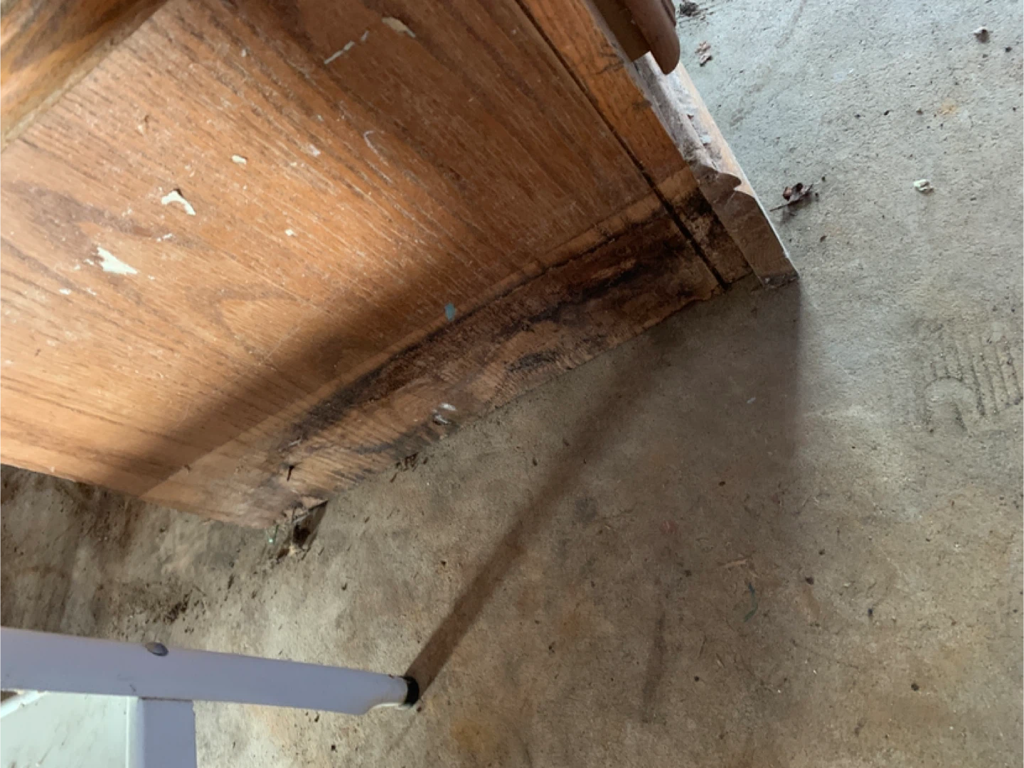 FREE: Vintage Wooden Nightstand. - photo 4