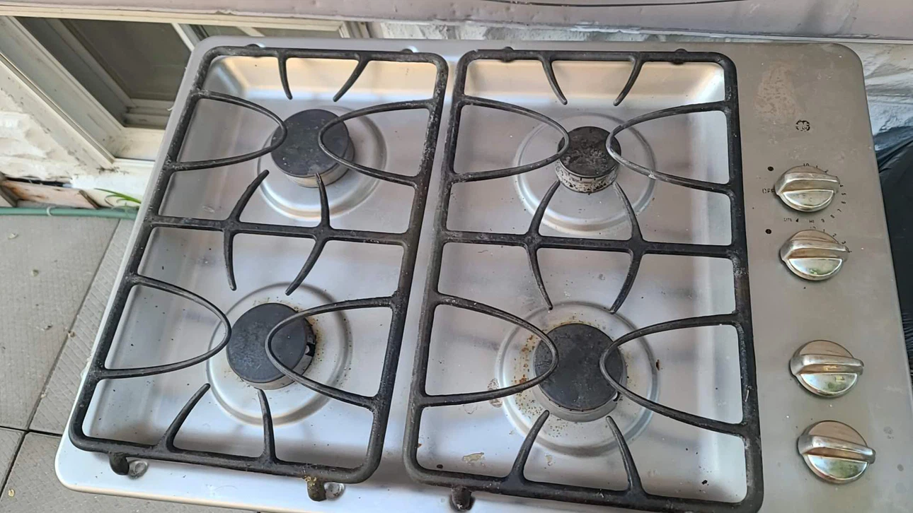 GE 4-Burner Gas Cooktop