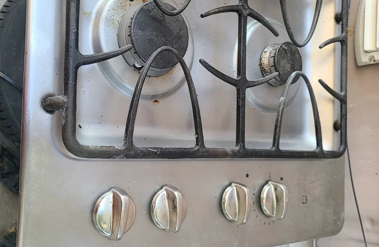 GE 4-Burner Gas Cooktop - photo 2