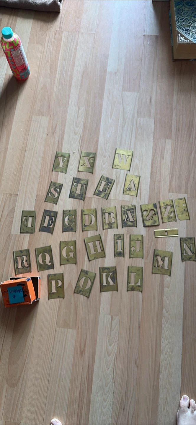 Vintage Reese's Adjustable Brass Stencils - photo 2