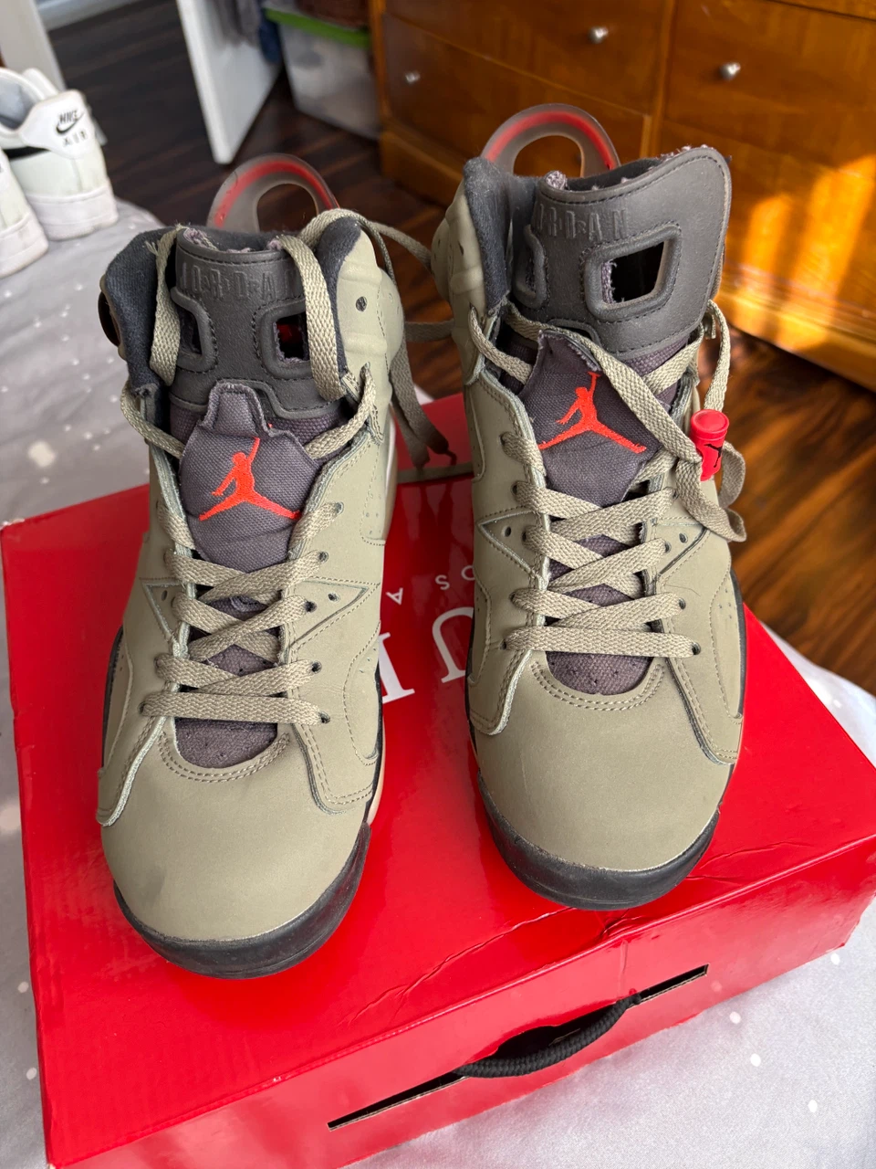 Nike Air Jordan 6 Retro Travis Scott Olive