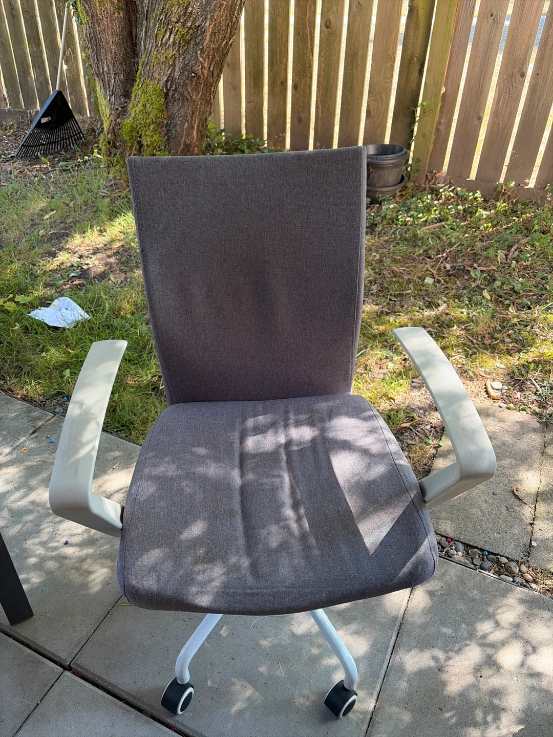 3 chairs free - photo 3