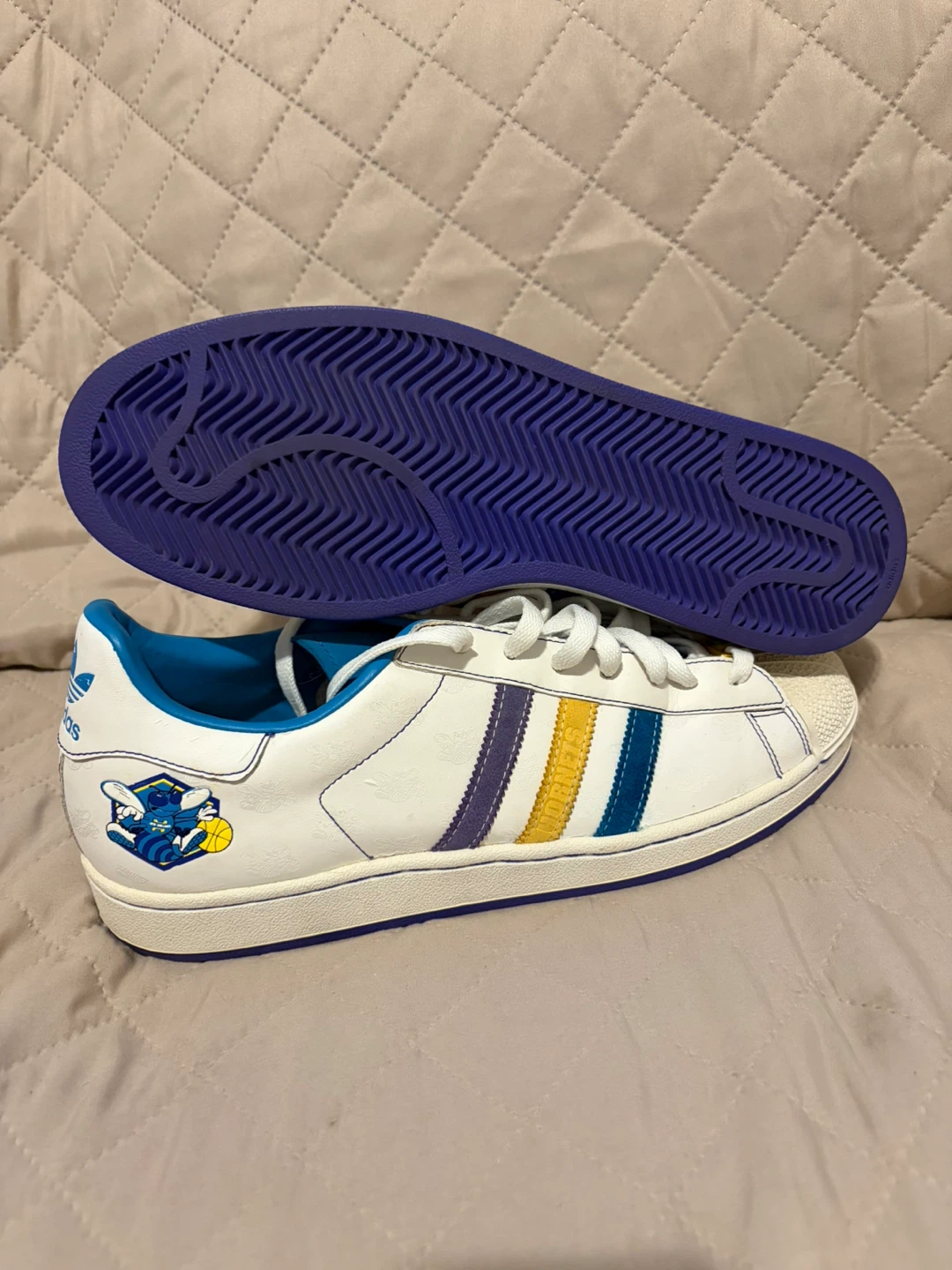 NBA Adidas Superstar New Orleans Hornets Mens 12 2006 - photo 2