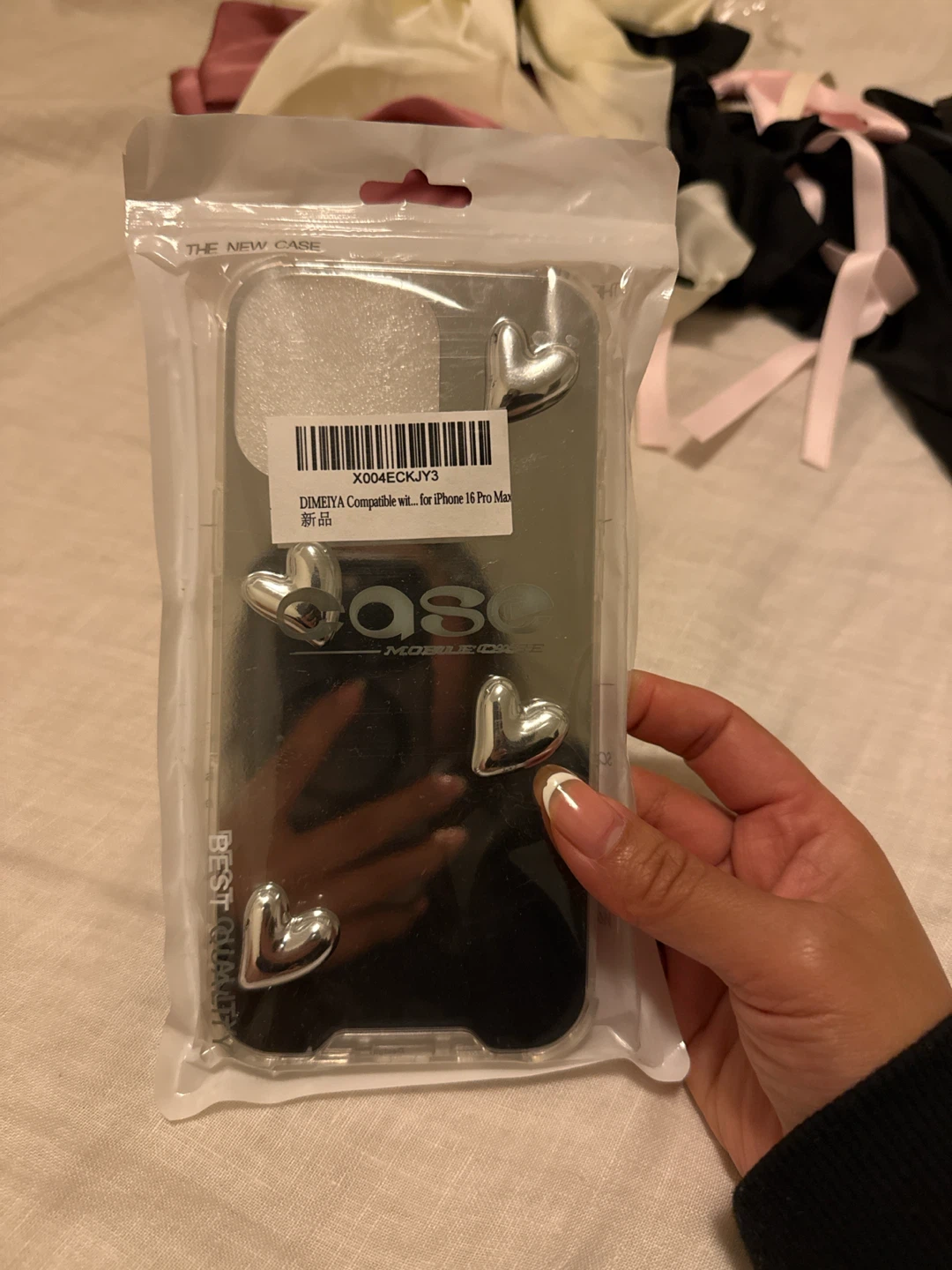 FREE iPhone 16 Pro Max Mirrored Heart Case