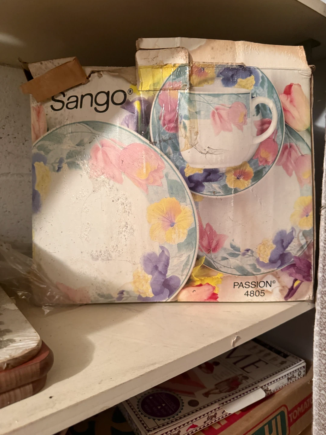 Sango Passion 4805 Dinnerware Set
