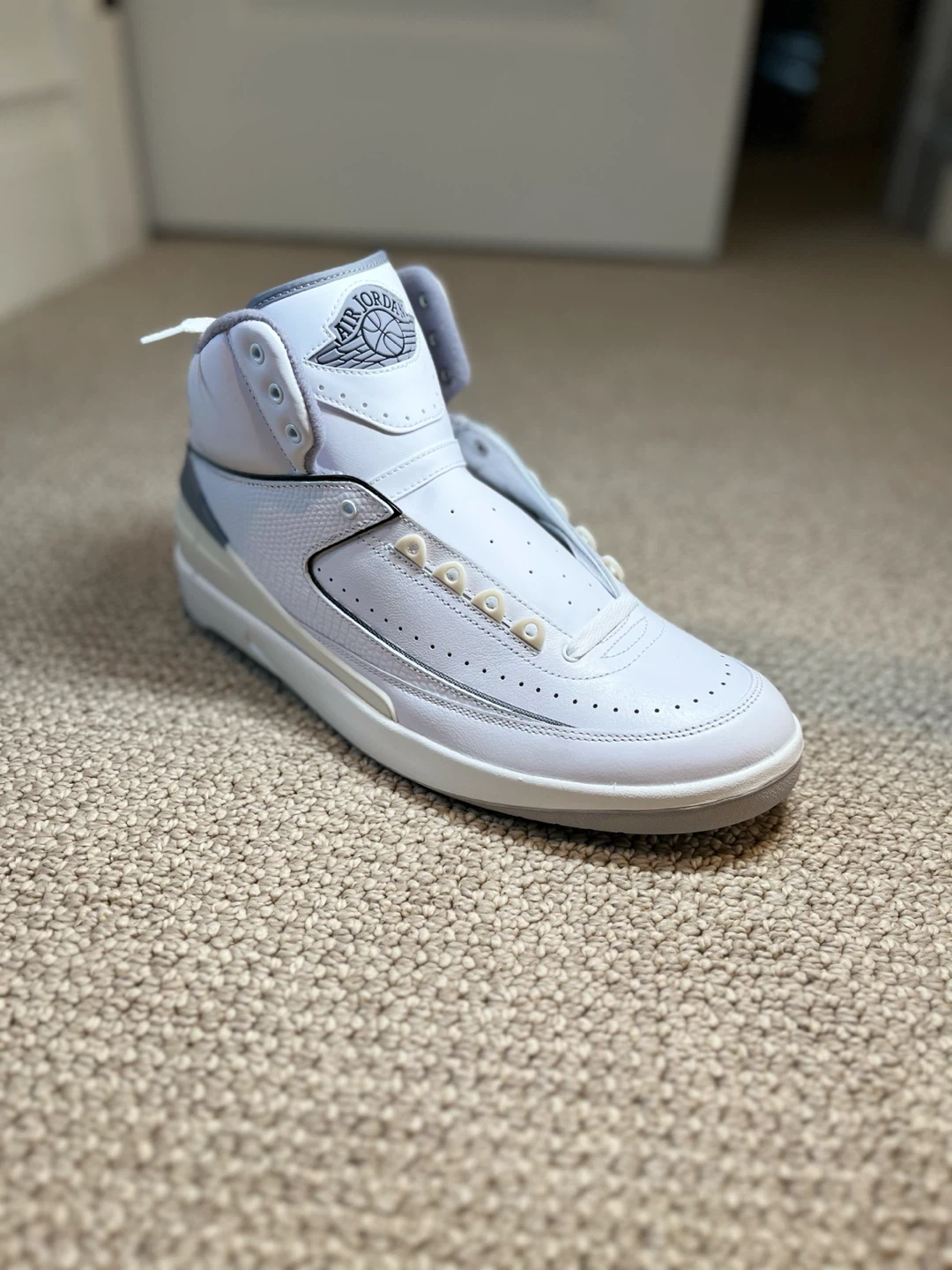 Air Jordan 2 Retro High Tops “Cement Grey” - photo 4