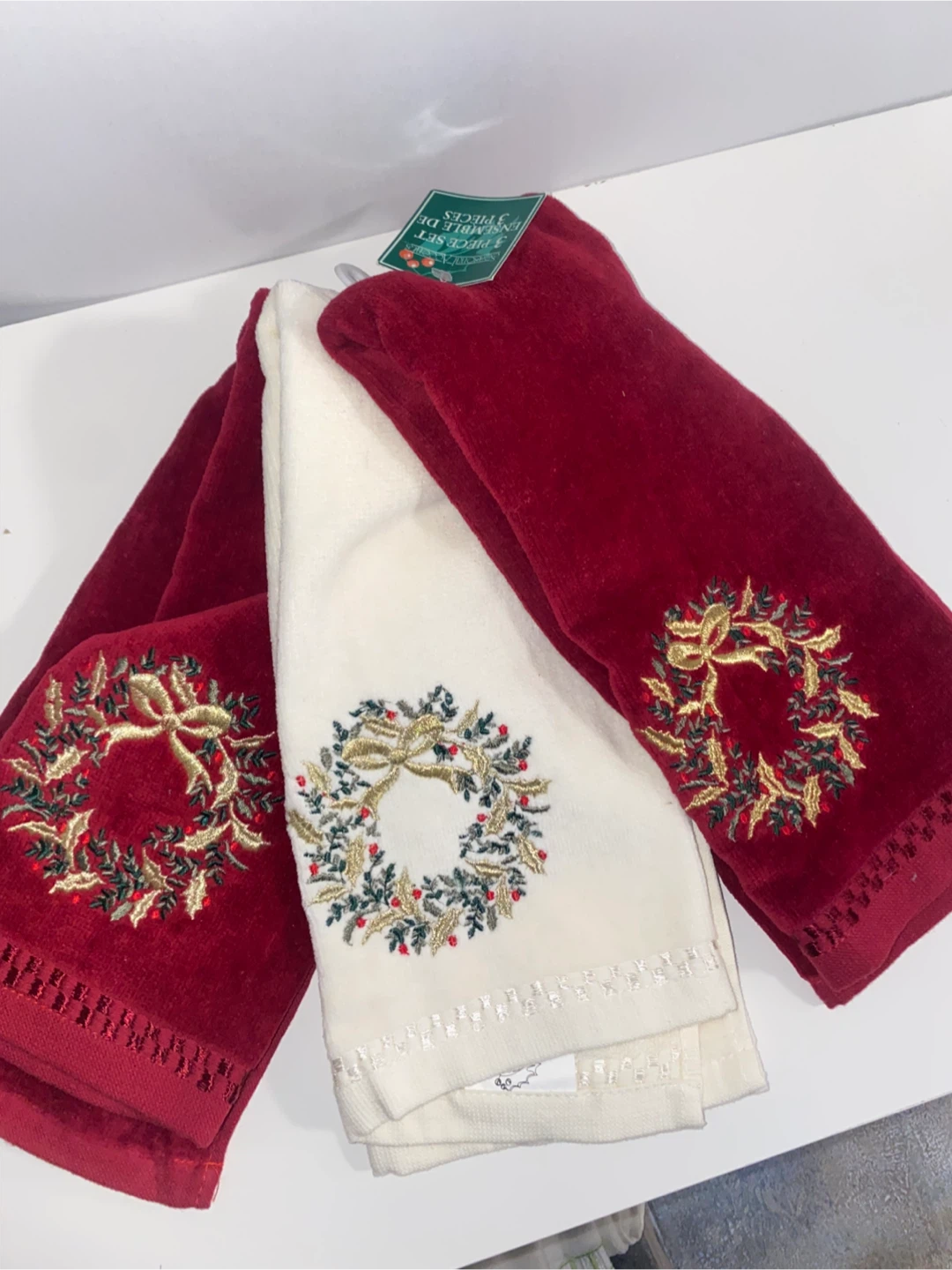 Seasonal Accents 3-Piece Christmas Towel Set