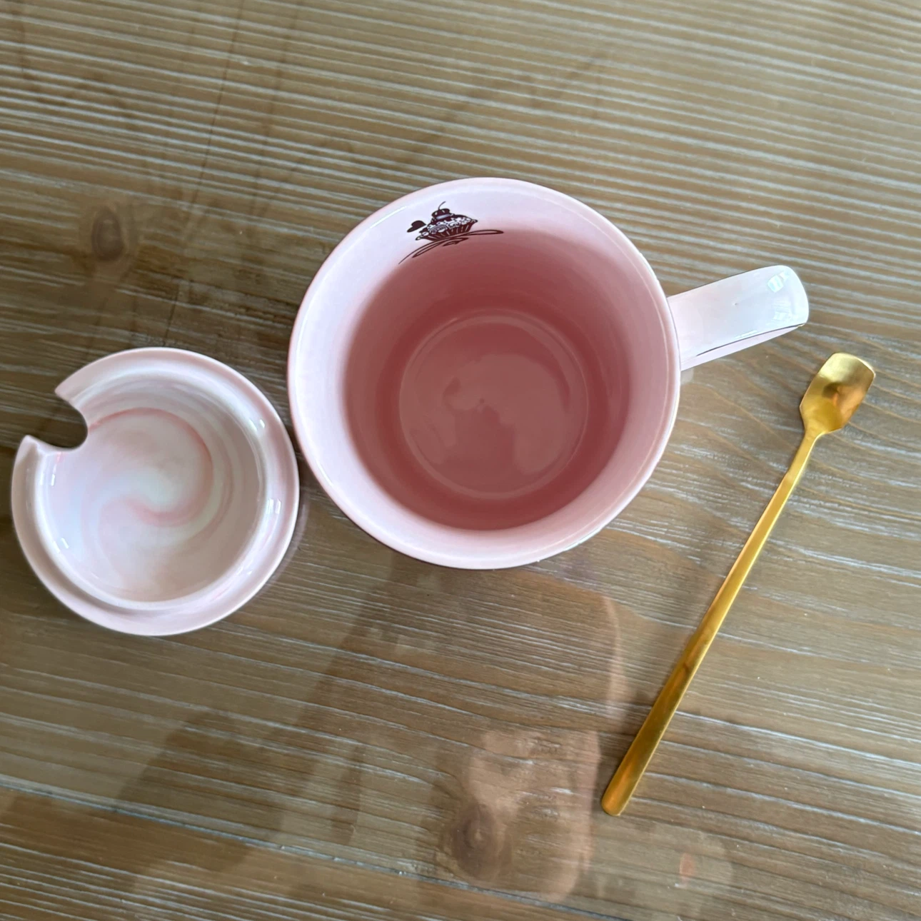 Pink Marble Ceramic Mug with Lid and Spoon - photo 2
