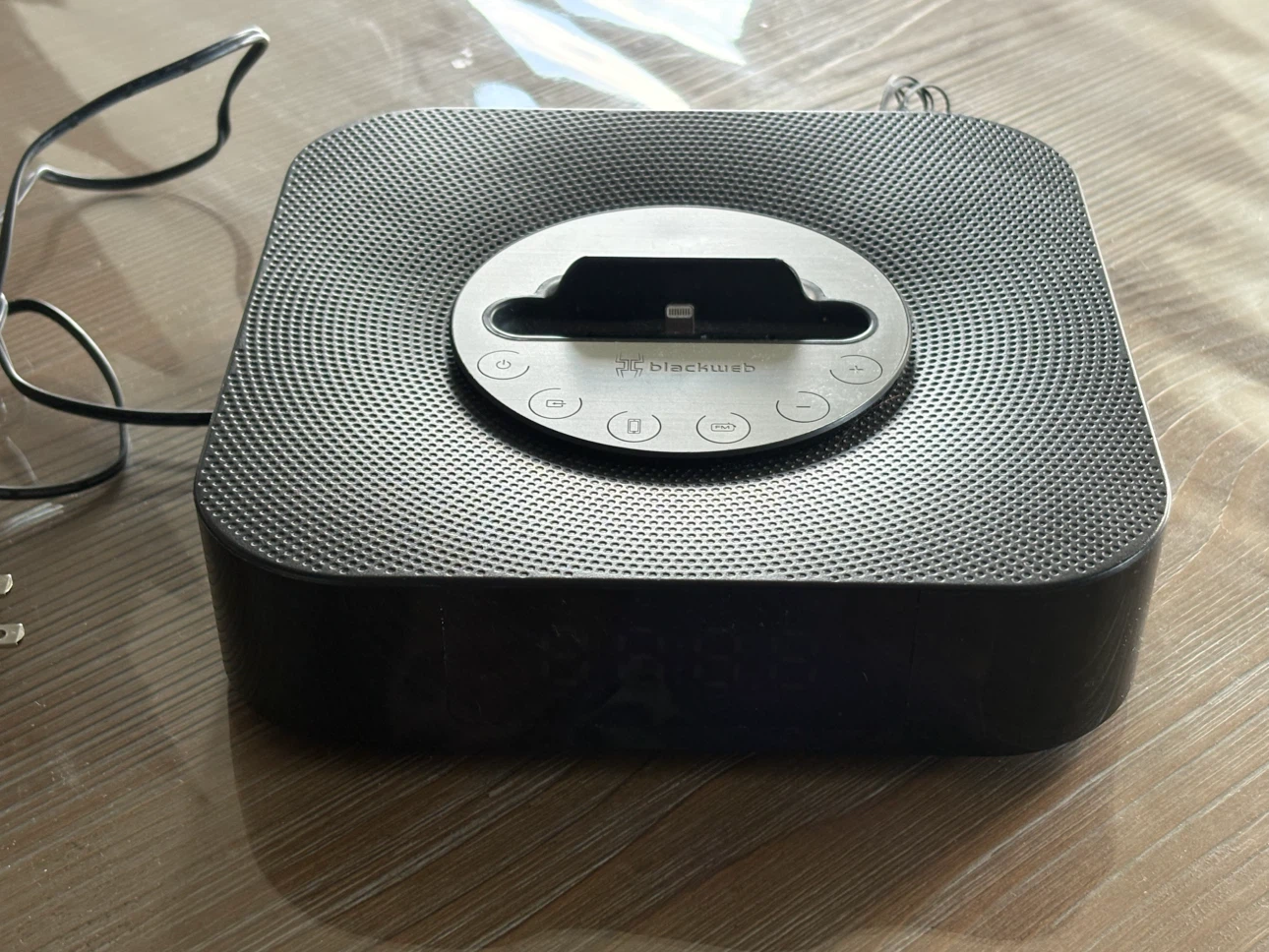 Blackweb Speaker Dock with Lightning Connector