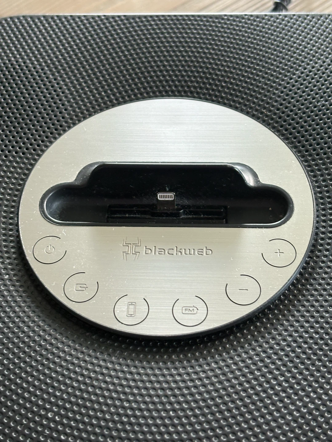 Blackweb Speaker Dock with Lightning Connector - photo 2