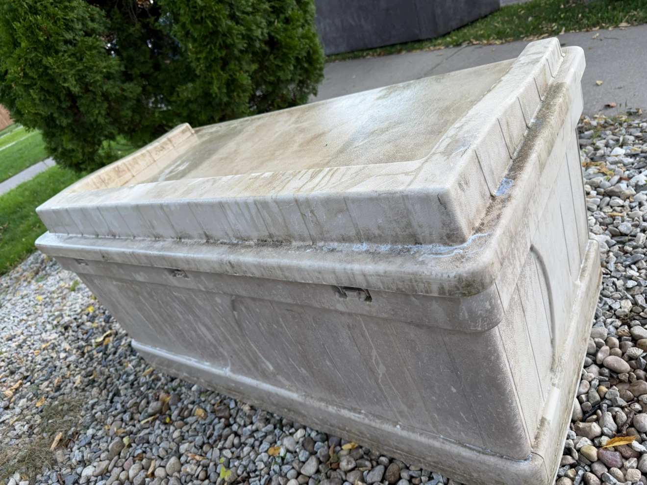 Suncast Outdoor Deck Storage Box - photo 3