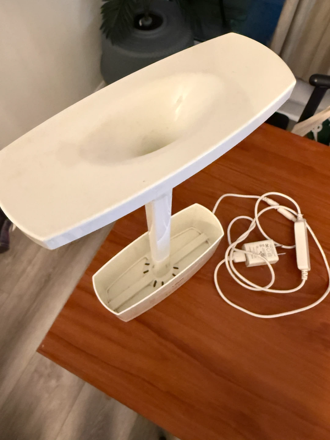 Short Stories LED planter